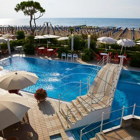 Hotel Ruhl Beach Hotel & Suites 3*