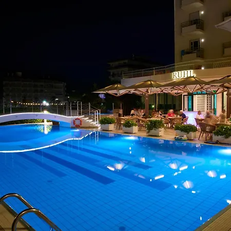 Hotel Ruhl Beach Hotel & Suites