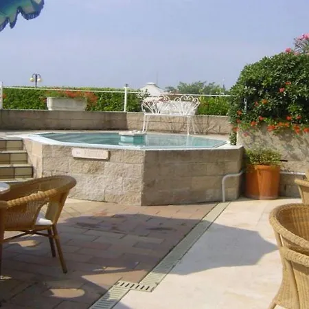 Ruhl Beach Hotel & Suites 3*
